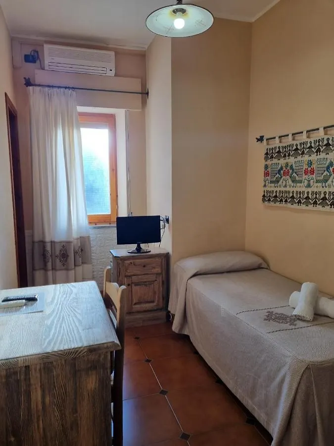Hotel Plammas Санта-Мария-Наварезе 3*,